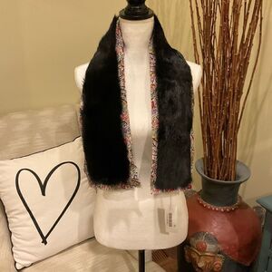 NWT Cacharel 100% Real Rabbit Fur Scarf